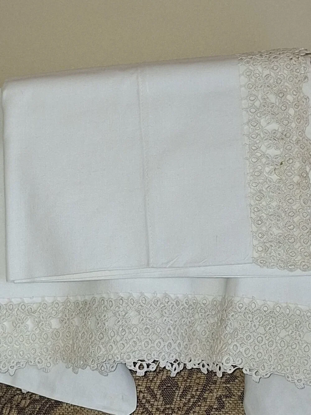 Vintage 2 Pillowcases with White Circles Edging